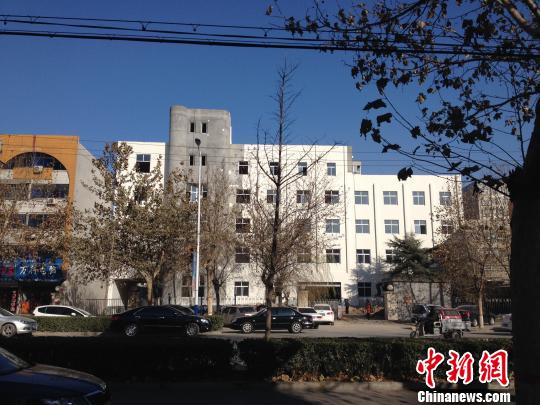 河北邯郸多地地税办公楼借“抗震加固”翻新装修