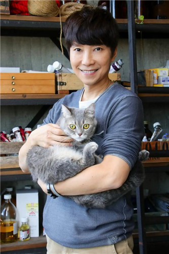 甜蜜MV尽显浪漫